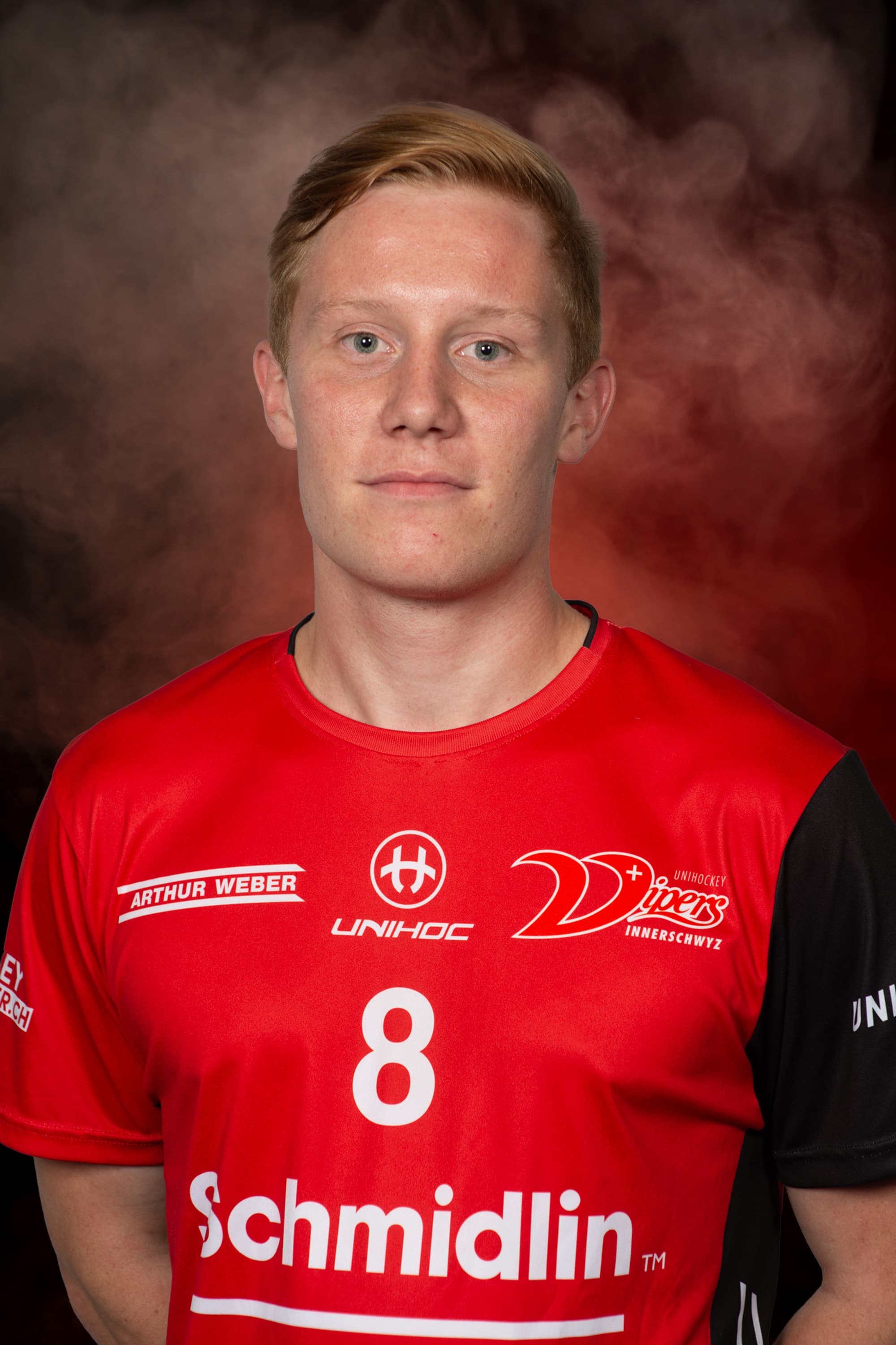 8 Loris Heinzer