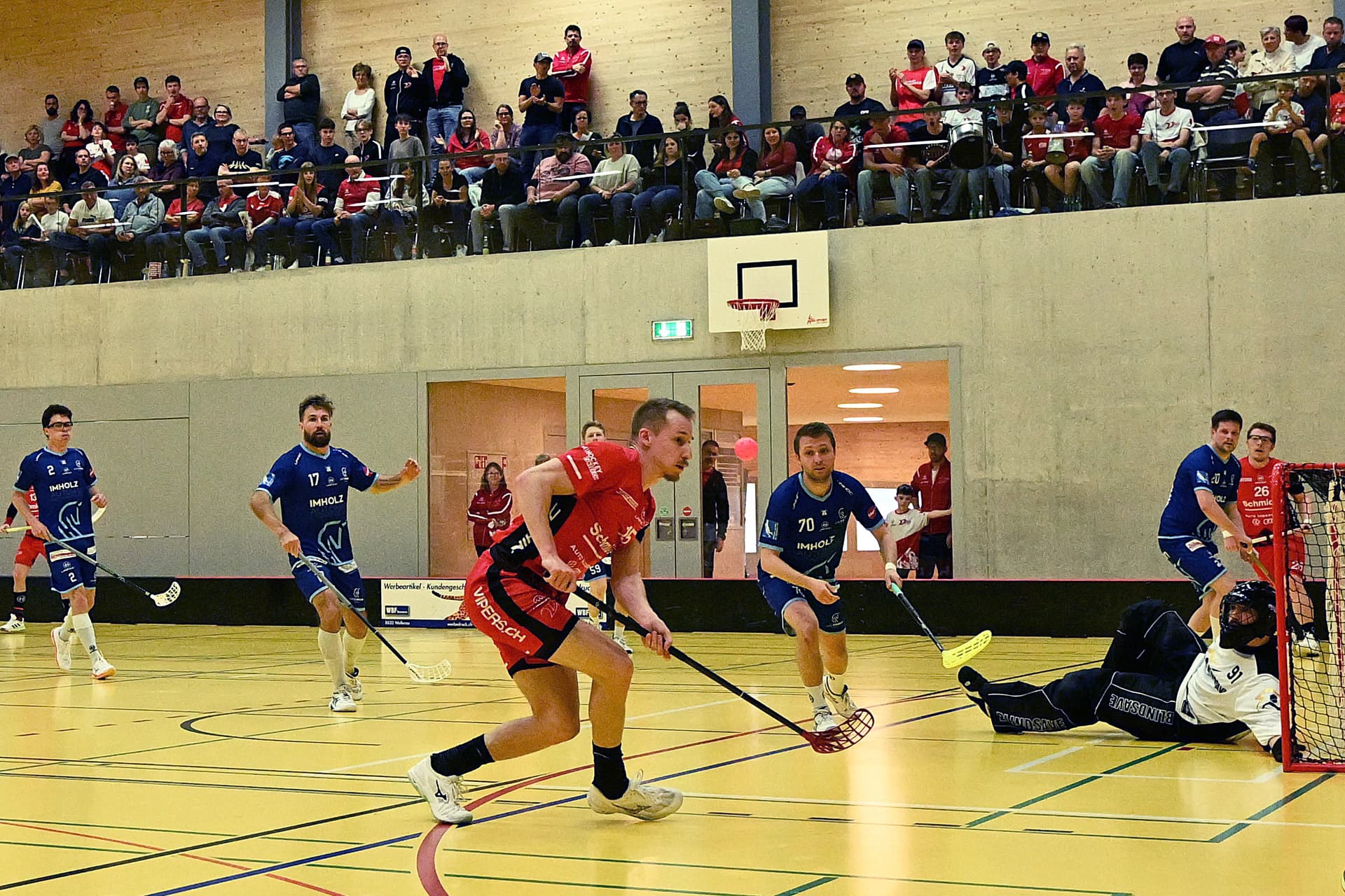 KW37 Vorbericht VIPERS Inner Schwyz Andy Scherrer content image